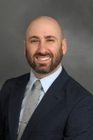 Dr. Berg 
